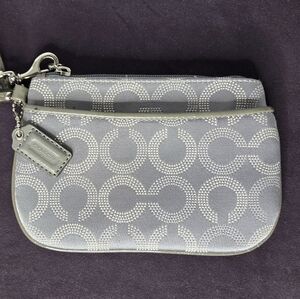 Authentic Coach Mini Signature C / Op Art Wristlet – Grey & Silver